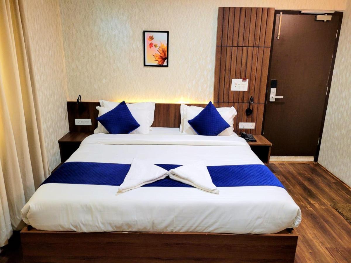 Hotel Royal Plaza Srīnagar المظهر الخارجي الصورة
