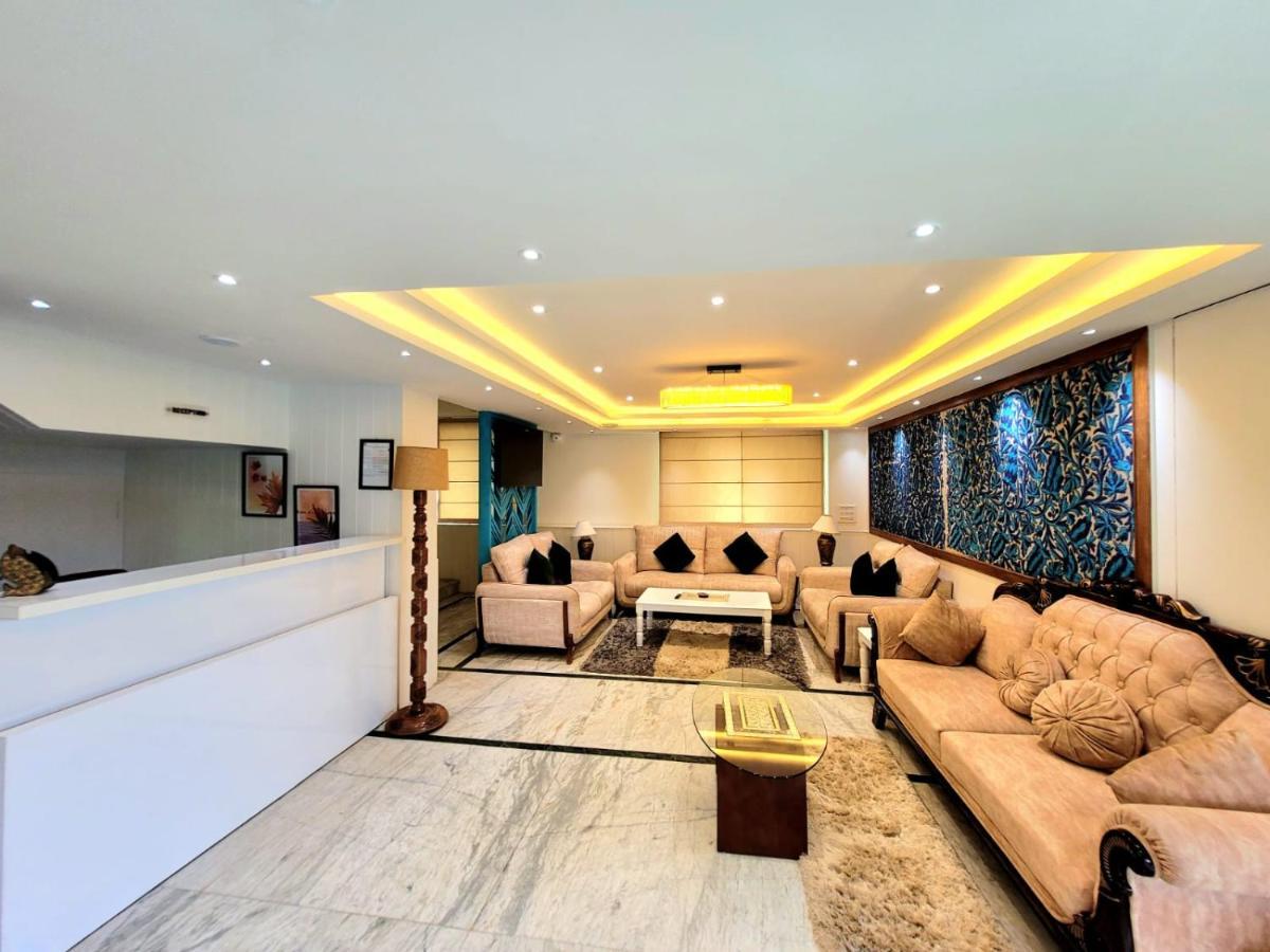 Hotel Royal Plaza Srīnagar المظهر الخارجي الصورة
