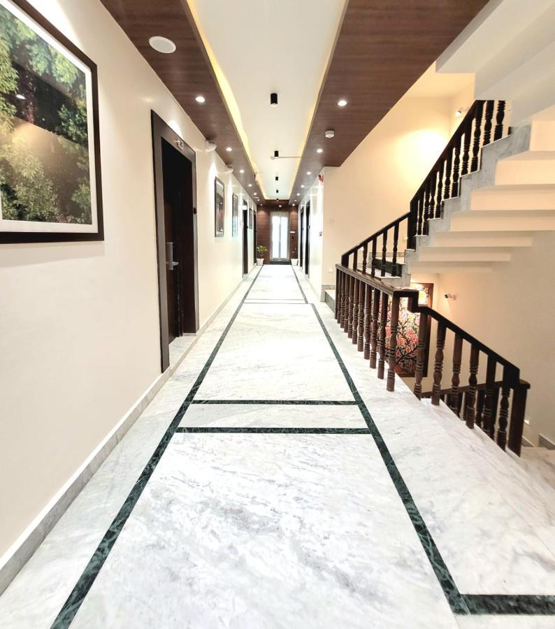Hotel Royal Plaza Srīnagar المظهر الخارجي الصورة
